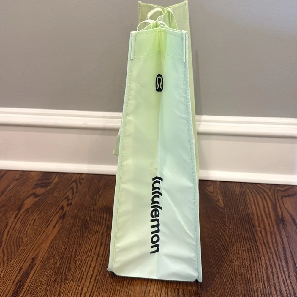 Lululemon Light Green Yellow Black Large Reusable Shopping Tote Bag - Picture 3 of 10